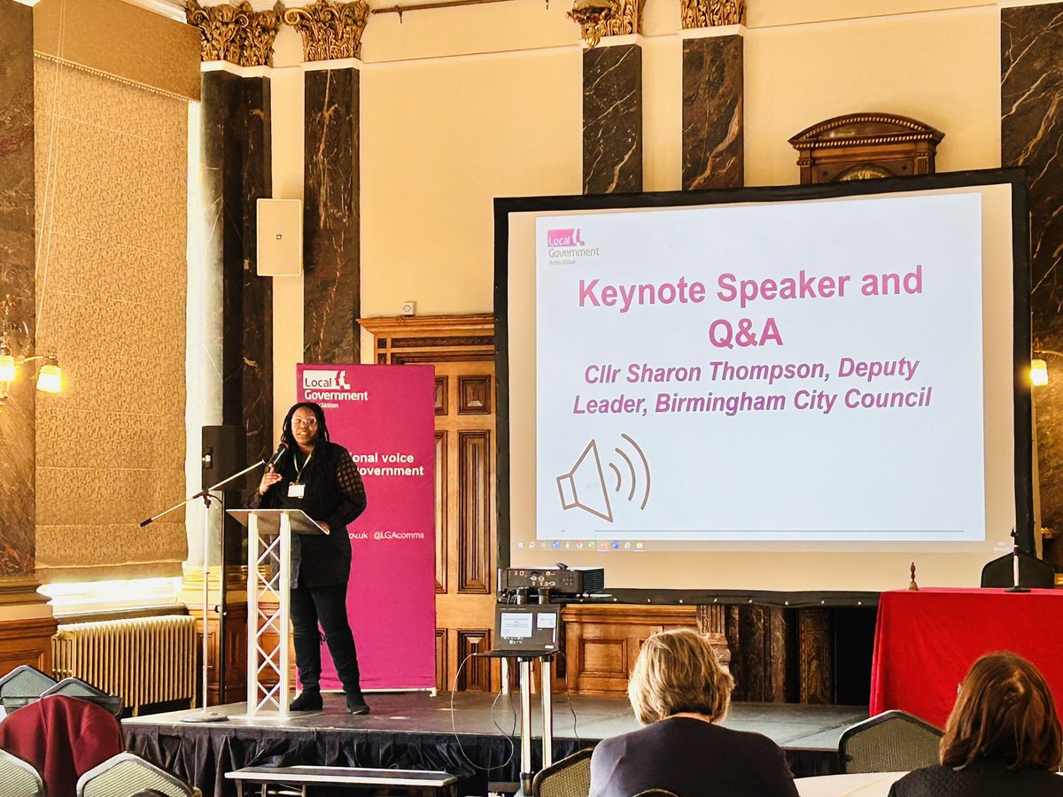 Our keynote speaker <a href="/Ms_SThompson/">Sharon Thompson FIoL 🌹🇰🇳</a> dropped some real gems in this session. 💎Thank you for sharing your inspiring journey into politics with us this morning 👏#teamwestmids #womensevent #lgapeers #lga