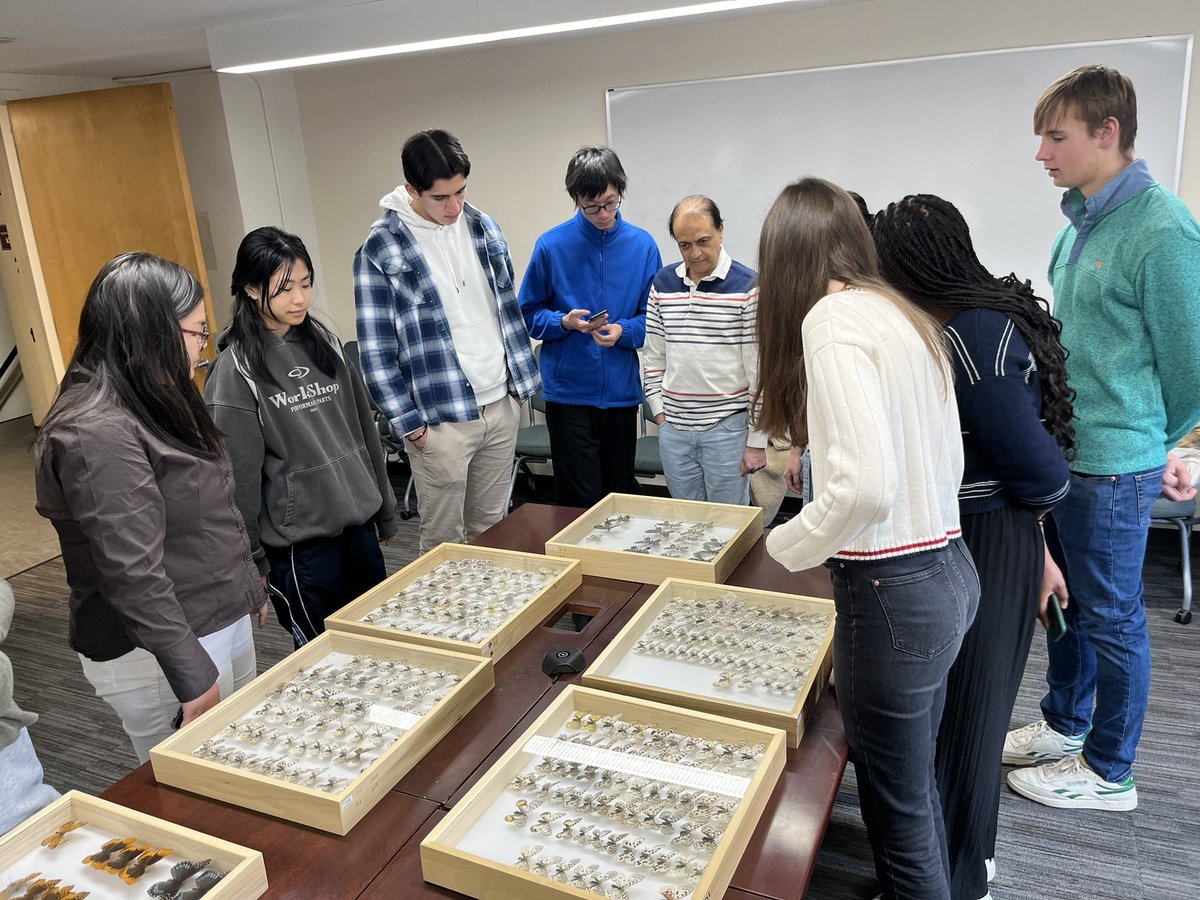 Christina Cota (@christinadcota) on Twitter photo Butterflies!!! #ColbyMBL <a href="/MBLScience/">Marine Biological Laboratory (MBL)</a> Butterflies!!! #ColbyMBL <a href="/MBLScience/">Marine Biological Laboratory (MBL)</a>
