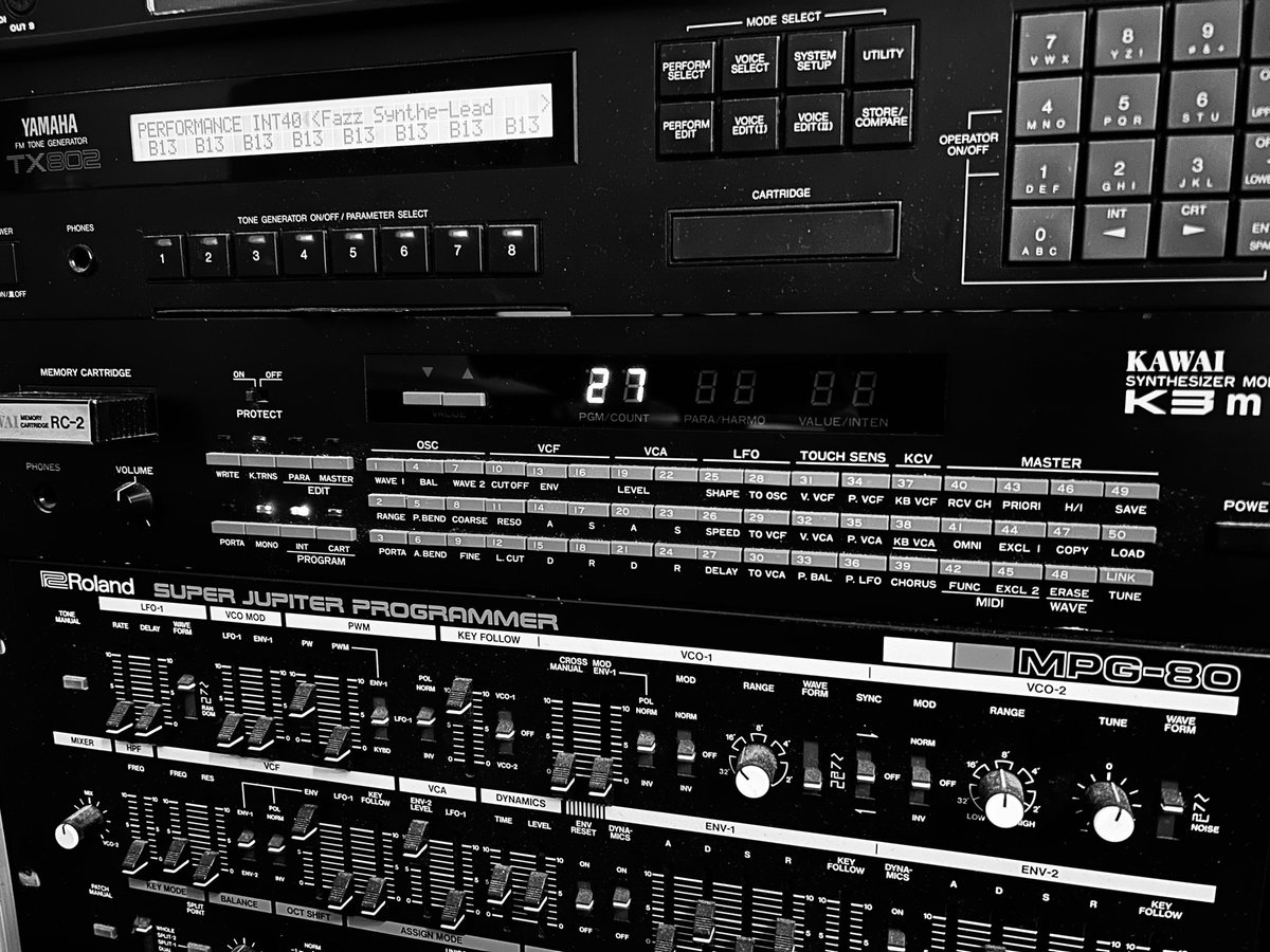 New tracks in the works 
#synthwave #newretrowave #outrun #80s #synths #newmusic