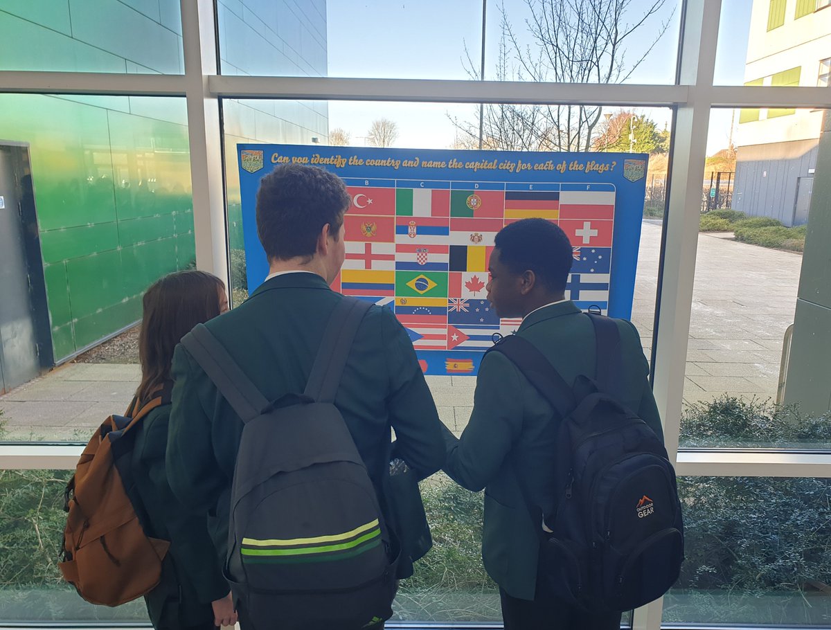 horizon_cc's tweet image. Students were busy trying to name the country and the capital city from their flags this lunchtime as part of MFL careers week #mflweek #crosscurricular