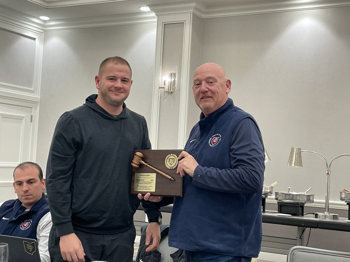 OHSBCA Past President Drew Kirby receiving his President’s plaque.