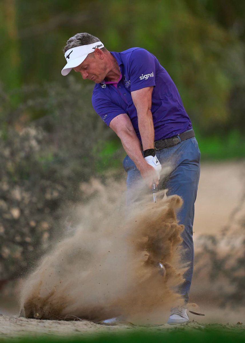 𝙃𝙚𝙧𝙤 𝘿𝙪𝙗𝙖𝙞 𝘿𝙚𝙨𝙚𝙧𝙩 𝘾𝙡𝙖𝙨𝙨𝙞𝙘 
𝘿𝙖𝙮 𝙊𝙣𝙚
𝘿𝙐𝘽𝘼𝙄, 𝙐𝙉𝙄𝙏𝙀𝘿 𝘼𝙍𝘼𝘽 𝙀𝙈𝙄𝙍𝘼𝙏𝙀𝙎
(𝙋𝙝𝙤𝙩𝙤𝙨 𝙗𝙮 𝙋𝙚𝙙𝙧𝙤 𝙎𝙖𝙡𝙖𝙙𝙤 &amp; 𝙈𝙖𝙩𝙚𝙤 𝙑𝙞𝙡𝙡𝙖𝙗𝙖 / 𝘾𝙖𝙥𝙩𝙪𝙧𝙖𝙨𝙥𝙤𝙧𝙩)