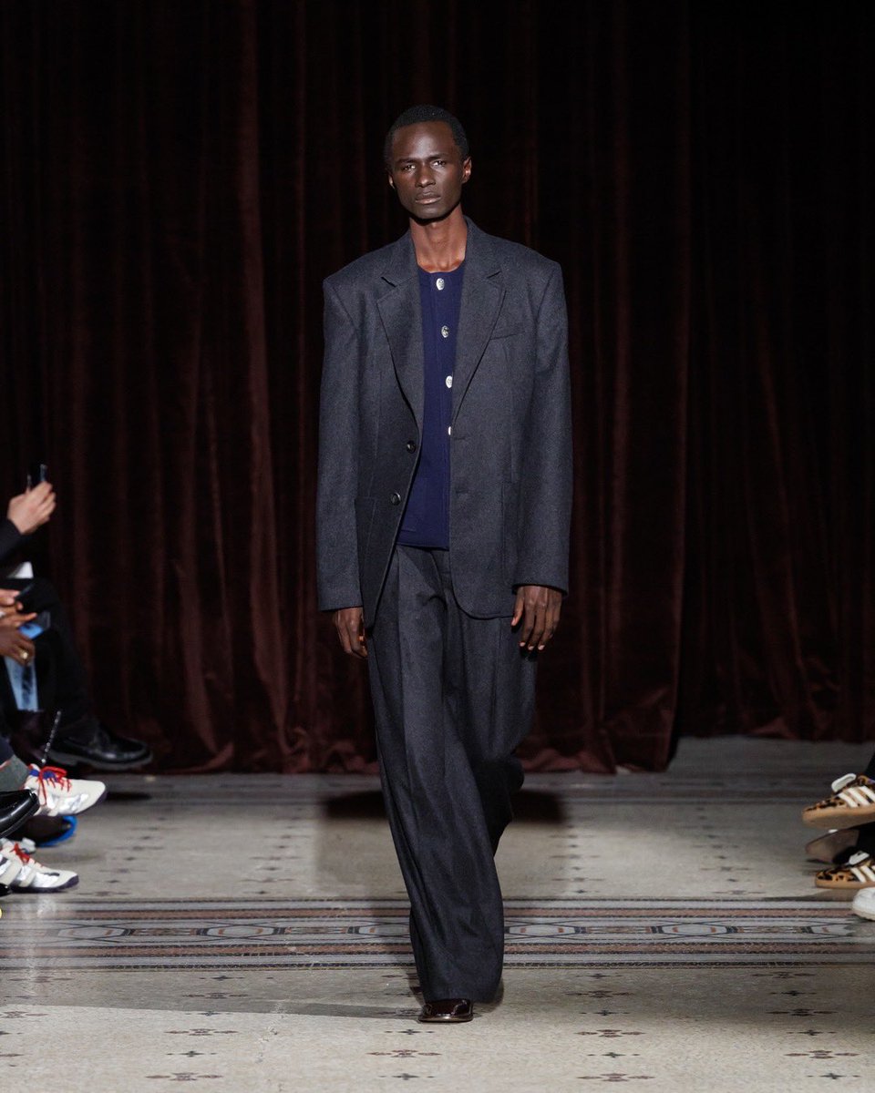 walesbonner's tweet photo. Introducing Dream Study, the Autumn Winter 2024 collection
⠀⠀⠀⠀⠀⠀⠀⠀⠀
An imaginative encounter with the Howard University experience, a celebration of a shining lineage.
⠀⠀
Photography Aitor Rosas 
⠀⠀⠀⠀⠀⠀⠀⠀⠀
#WalesBonner #DreamStudy https://t.co/q4Ysxe7z6H