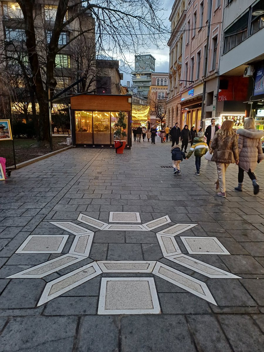 V Ljubljani odprtje razstave Srebrne igre 1984, v Sarajevu pa v teh dneh tudi večje zanimanje za obisk Olimpijskega muzeja