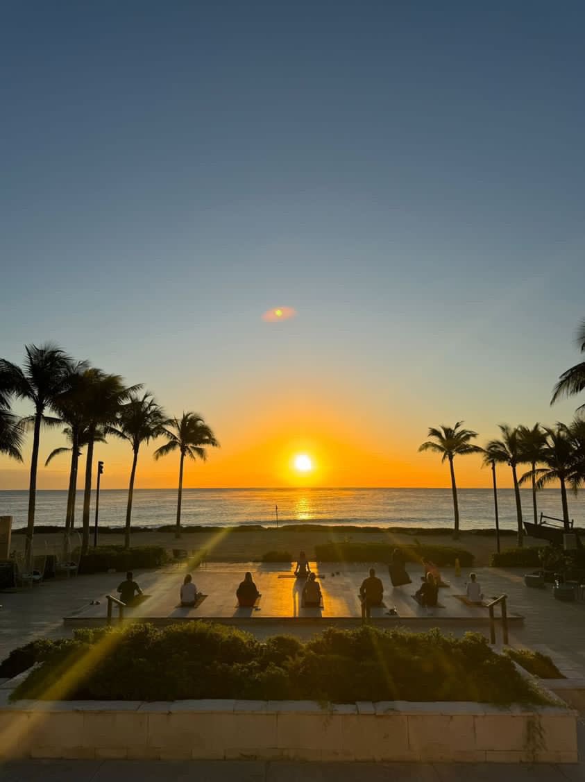 fvexchange's tweet photo. Imagine teaching yoga in this amazing view! 🤩✨ #HiltonTulum #FitnessVacationExchange #FitnessTravel https://t.co/YUNIQeKcXR