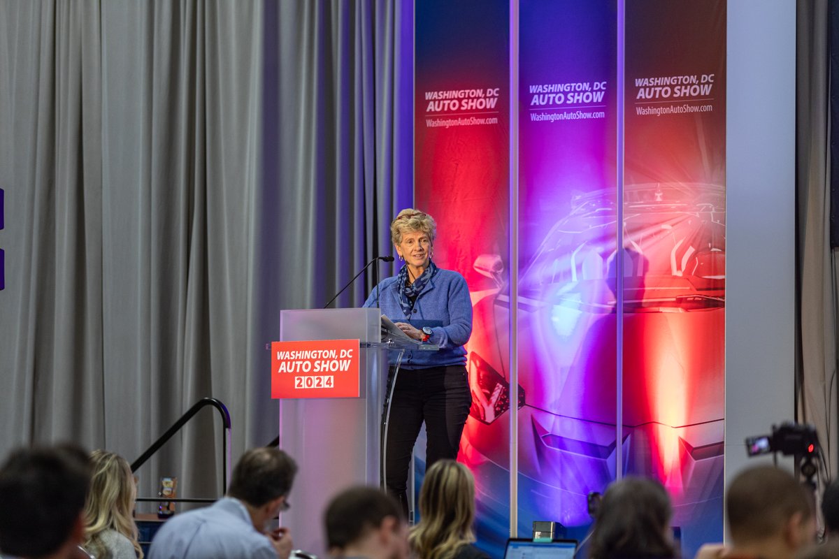 Thrilled to attend the @WashAutoShow's Public Policy Day & share the governmentwide progress @USGSA is making to electrify the federal fleet, build more charging infrastructure, & strengthen partnerships that drive us toward a greener future.