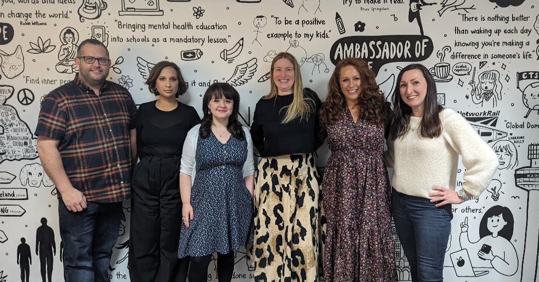 Meet the Trustee Powerhouse 💪 All leaders, visionaries, and game-changers in the mental health arena. We're so grateful to have you on board 💚 (L-R) ⭐️ @ProfAndySmith ⭐️ Dr Anindita Sarkar ⭐️ Sarah Francis ⭐️ @NikkiGirvan ⭐️ @LizzieIsraeli ⭐️ Sonya @clarkintosh