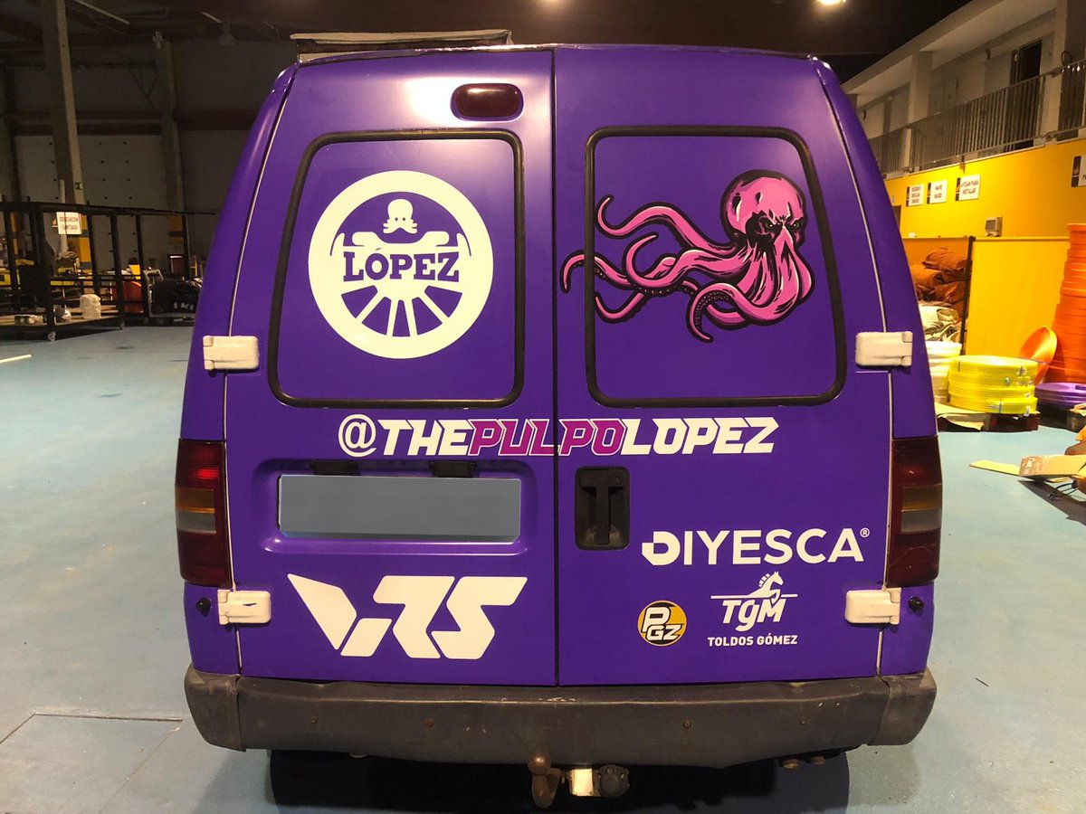 Por fin! Os presento la Pulponeta! A juego con el PulpoCross, ready pa empezar la temporada, el 27-28 de este mes, estaremos en el Master de Galicia, en el circuito de A Magdalena en Soutelo de Montes. Vamos pulpeiros! 💪🐙💜