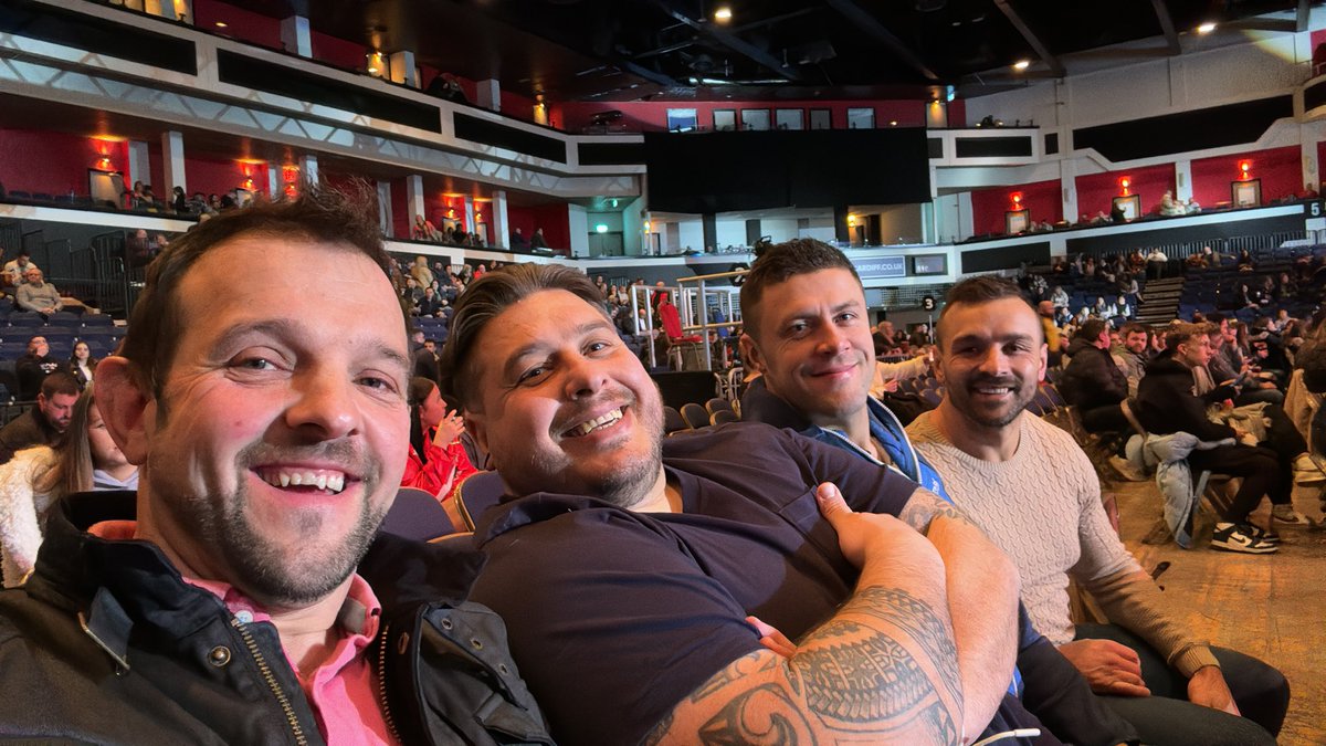 Mike Hughes Farrier tweet media