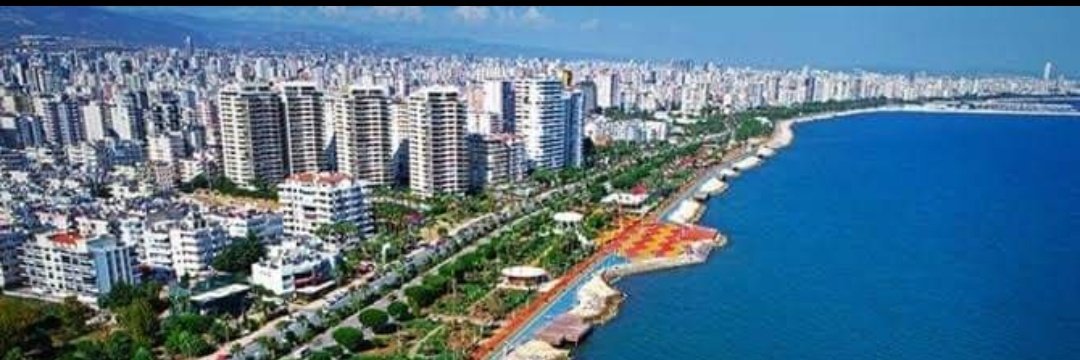 نعيب زماننا والعيب فينا وما لزماننا عيبٌ سوانا ونهجو ذا الزمانَ بغير ذنبٍ ولو نطق الزمان لنا هجانا وليسَ الذئبُ يأكلُ لحمَ ذئبٍ ويأكلُ بعضنا بعضاً عيانا

إقرأ المزيد على موضوع.كوم: 💔💔💔