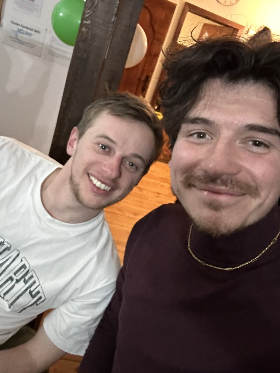 #camUTD sort of media people on a mutual friends skiing trip boring people about David Amoo and Jake Carroll trivia and 2016-20 loanees, <a href="/alexewing_/">Alex Ewing</a>