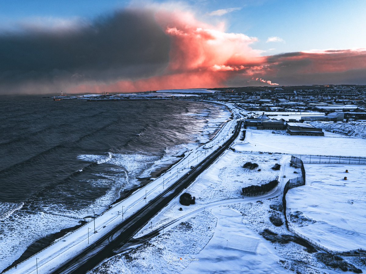 Ok… I’m ready for spring now 😴🌷. 

📍Aberdeen Beach

#AberdeenDronePilot #AberdeenVideographer