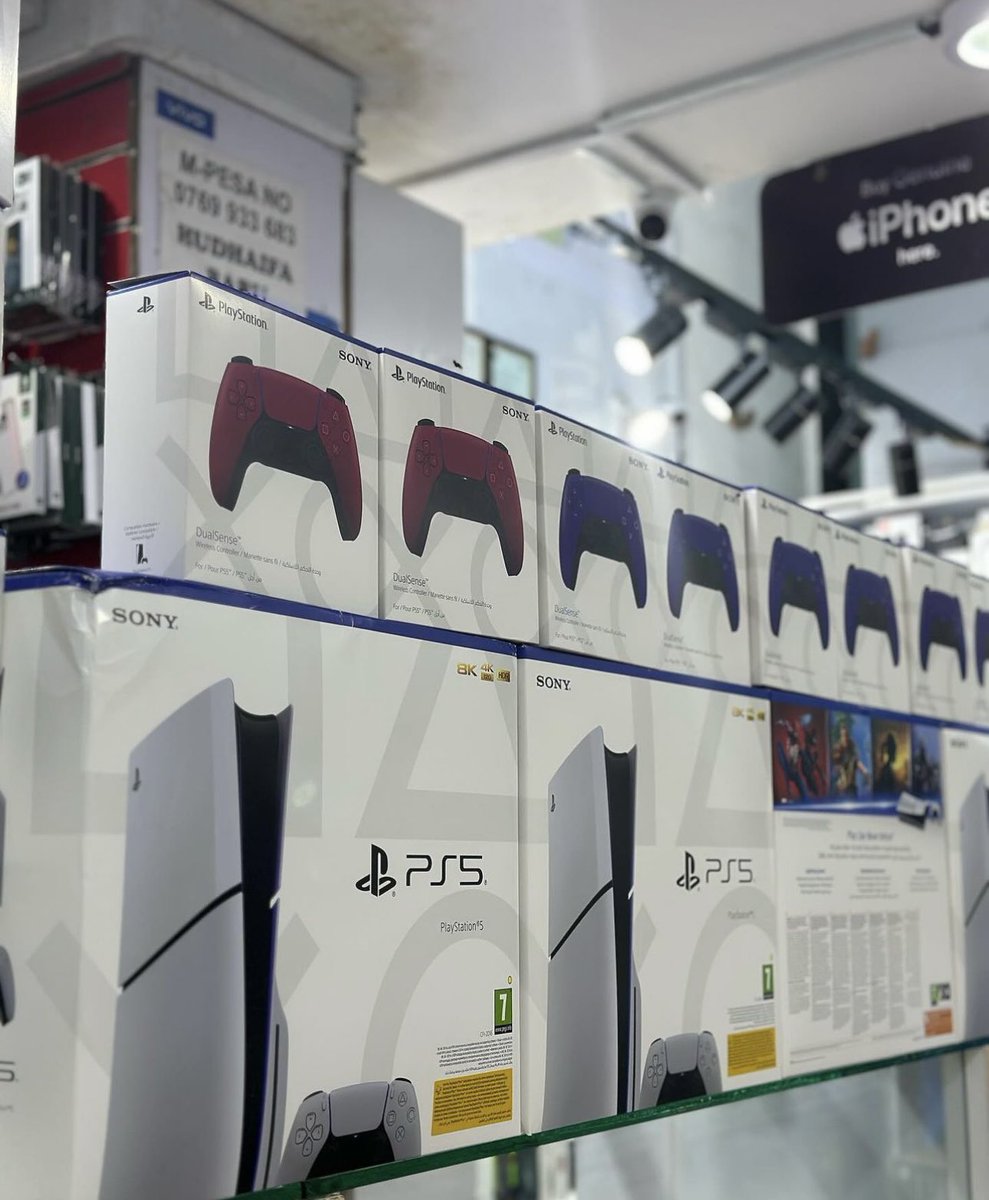 PlaystationTz's tweet photo. PLAYSTATION 5 SLIM AVAILABLE 
UK REGION  DISC  VERSION.
8 GAMES INSTALLED OFFER
Price:1,800,000/=
📍Makumbusho bus stand.
Call/text:0765-569538
Delivery available Tanzania 🇹🇿🇹🇿 https://t.co/wuJC9QeKNa