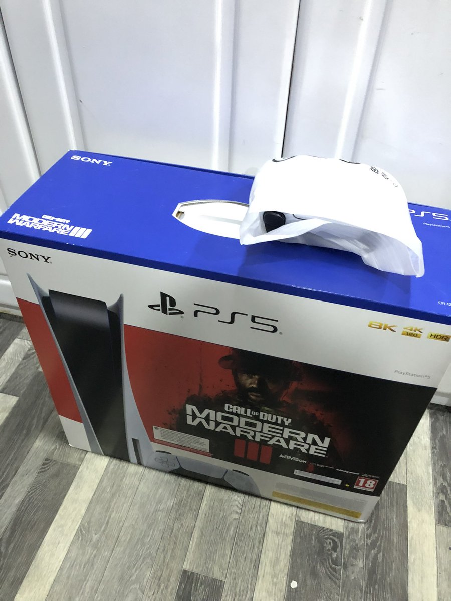 PlaystationTz's tweet photo. PLAYSTATION 5 SLIM AVAILABLE 
UK REGION  DISC  VERSION.
8 GAMES INSTALLED OFFER
Price:1,800,000/=
📍Makumbusho bus stand.
Call/text:0765-569538
Delivery available Tanzania 🇹🇿🇹🇿 https://t.co/GrtgvsWzgb
