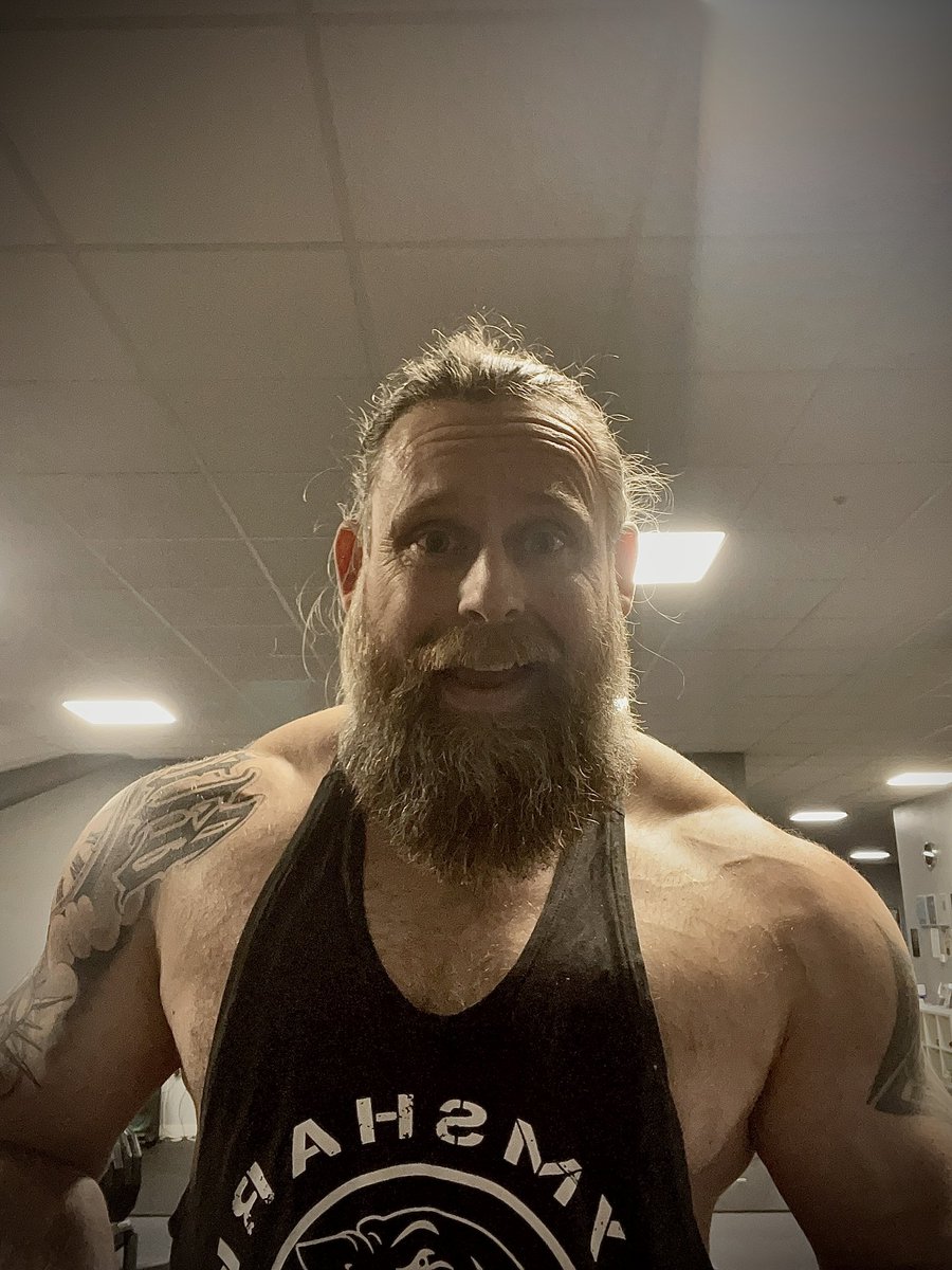 Loving the gym 🤙🤙