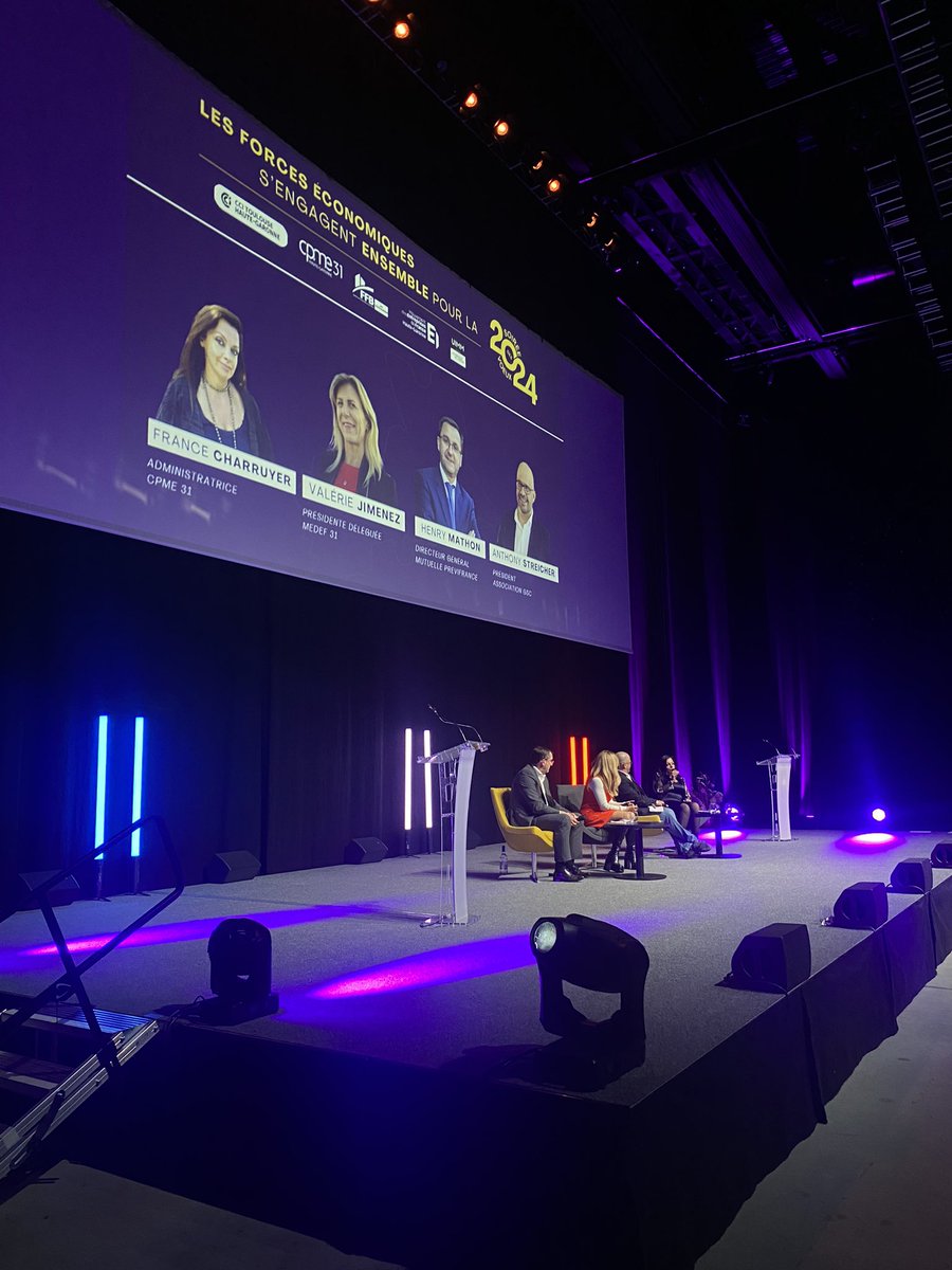 Une soirée constructive qui se termine avec des échanges inspirants sur les forces économiques qui façonnent notre avenir ! 🎙️

<a href="/FFB_Occitanie/">FFB Occitanie</a> <a href="/MEDEF31/">MEDEF Haute-Garonne</a> @UIMM_Occitanie  <a href="/AssociationGSC/">Association GSC</a> <a href="/Prevaly31/">Prevaly</a>