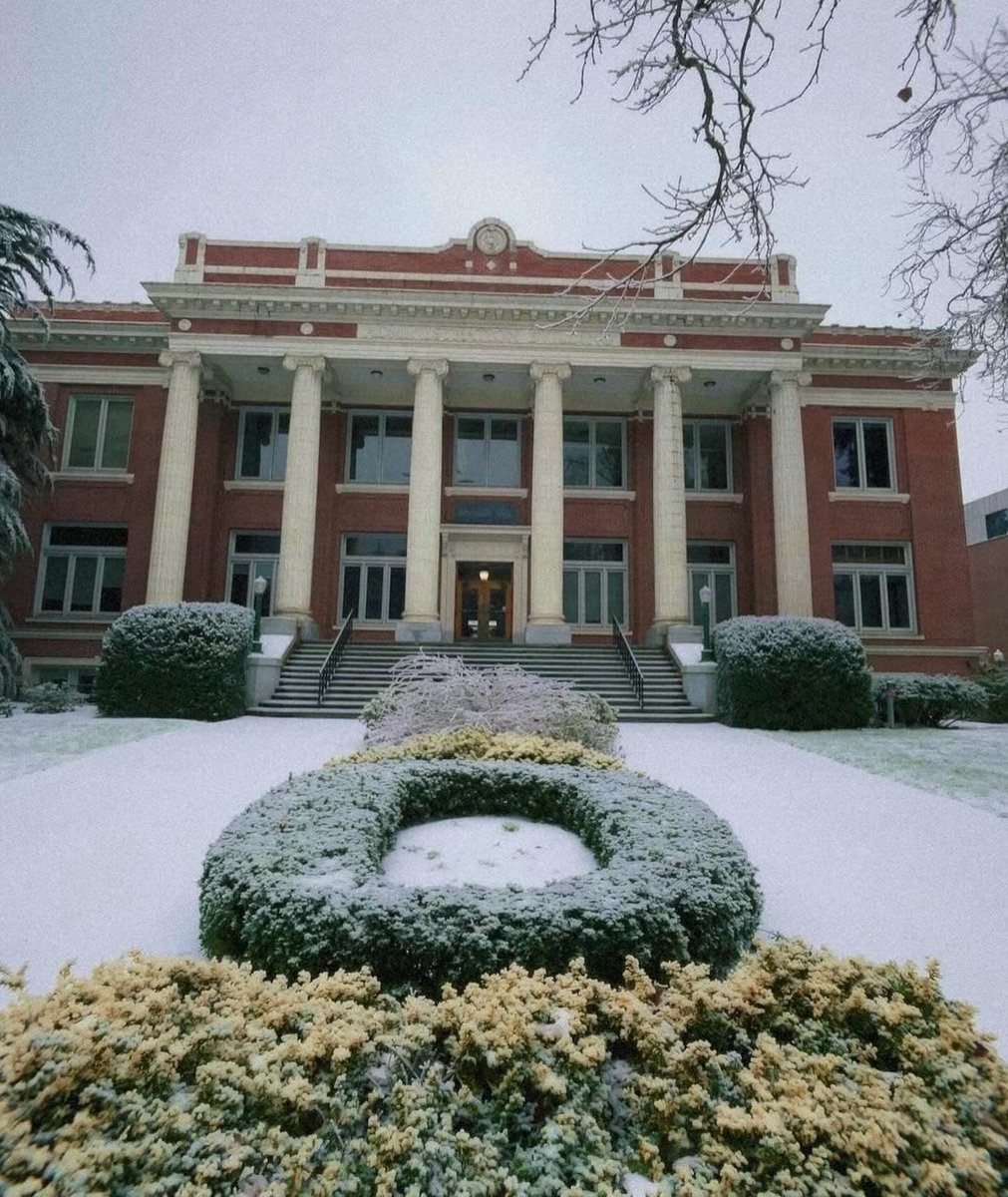 University of Oregon College of Education tweet media