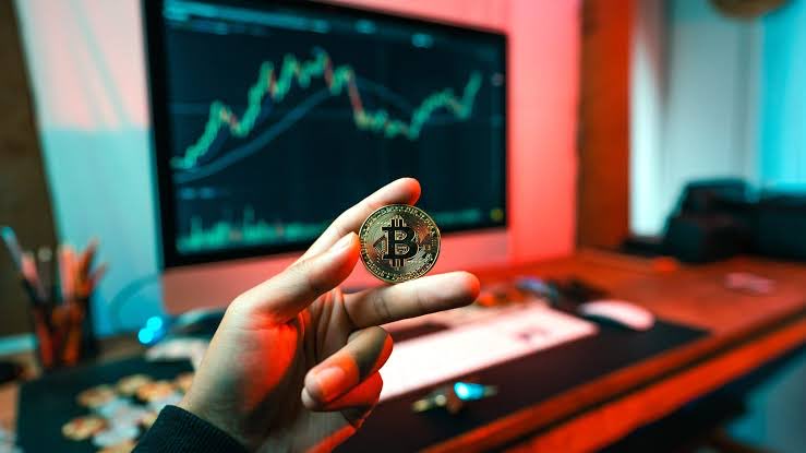 ruanbekker's tweet photo. 🚀 I wrote my first crypto trading bot in python 🙌 at the moment its trading between $BTC and $USDT . Four trades later and I noticed some small profits. Its far from perfect, but its a good start 📊 

#python #cryptotrading #bitcoin https://t.co/pUdHwR4g6V