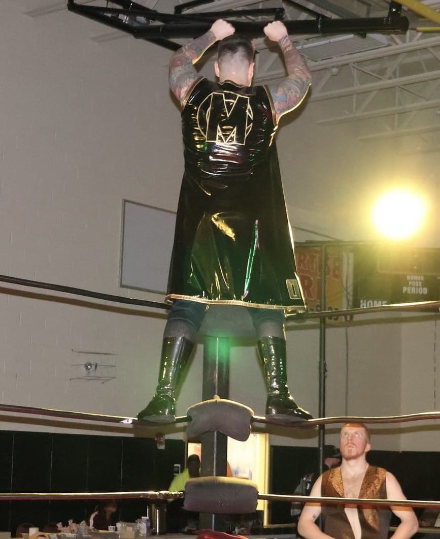 👀

📸 @nettesphotography 

#johnnymoran #thesonofscranton #moran #johnny #scranton #nepa #nepaishome #followyourbliss #powerlifting #mnf #ink #bodybuilding #fitness #tattoos #inkman #tatts #inktattoo #wrestling #podcast #trending #viral #olr #1