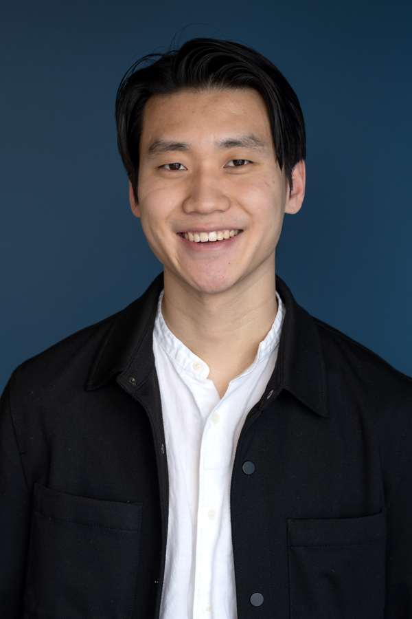 Congrats to my URA, <a href="/UWCheritonCS/">Waterloo's Cheriton School of Computer Science</a> undergrad Matthew Yang, Finalist for the CRA (@CRAtweets) Outstanding Undergraduate Research Award! This recognizes him as one of the top 24 undergraduate CS researchers in North America.

Don't miss his ML grad school application this cycle! 1/2