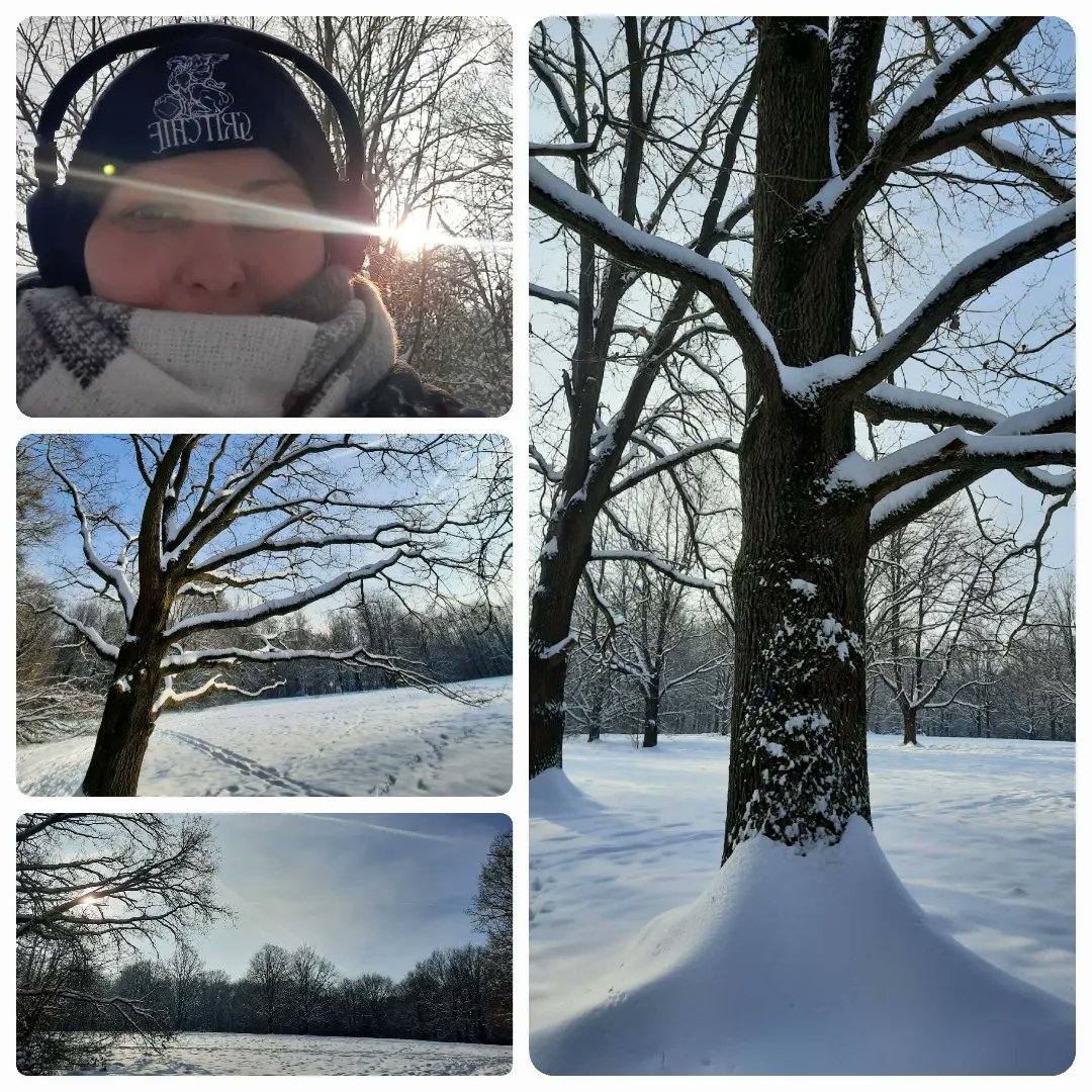 Kerstin2Punkt0's tweet photo. Fudging loved today's lunch brake! ๐๐คโ๏ธ #lunchbrake #walk #justwalk #snow #home #Bonn https://t.co/T4JxJoYLcB