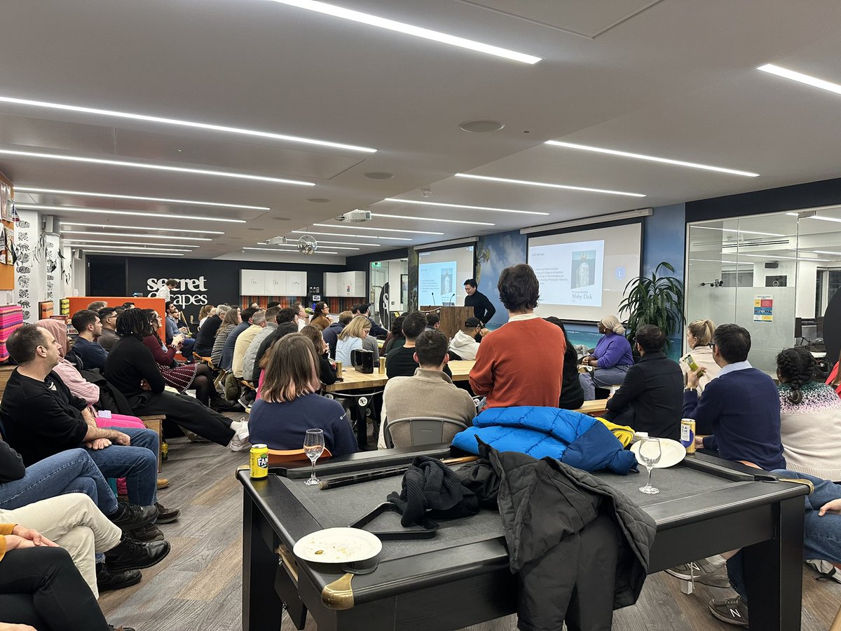 Laura Sandford tweet media