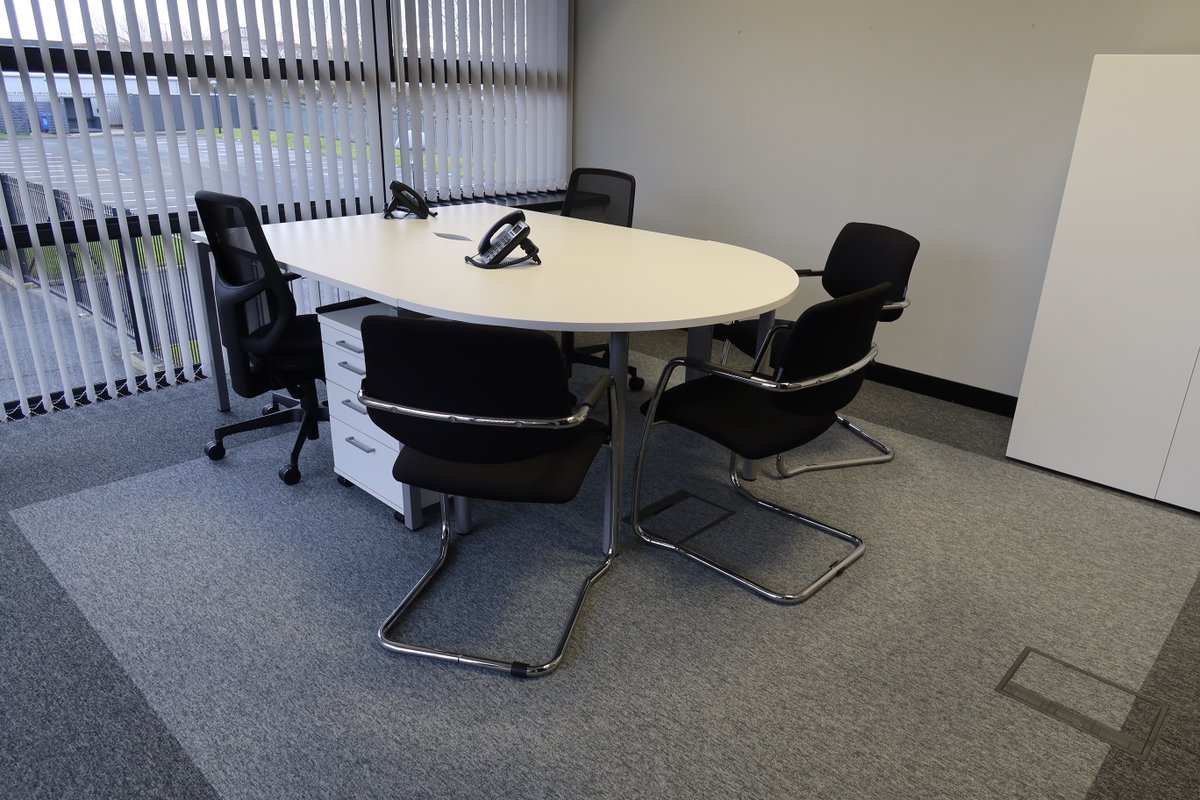 🎉 Exciting News at #MistralHouse! 🎊 Welcoming our FIRST 2024 tenant to their freshly painted office today!! 🖌️💼

✨ For tailor-made #OfficeSpace email Team@MistralHouse.co.uk 🌐💡

🏢 Furnished offices, fast Wi-Fi and a fully stocked kitchen... what more could you want!? ☕
