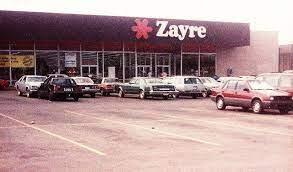 awstar11's tweet photo. Age yourself with a store that no longer exists https://t.co/tukwCbcWaM