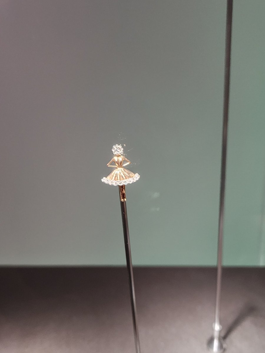 lululovesjj's tweet photo. 目の保養
#DMuseum https://t.co/MLly3JEDjy
