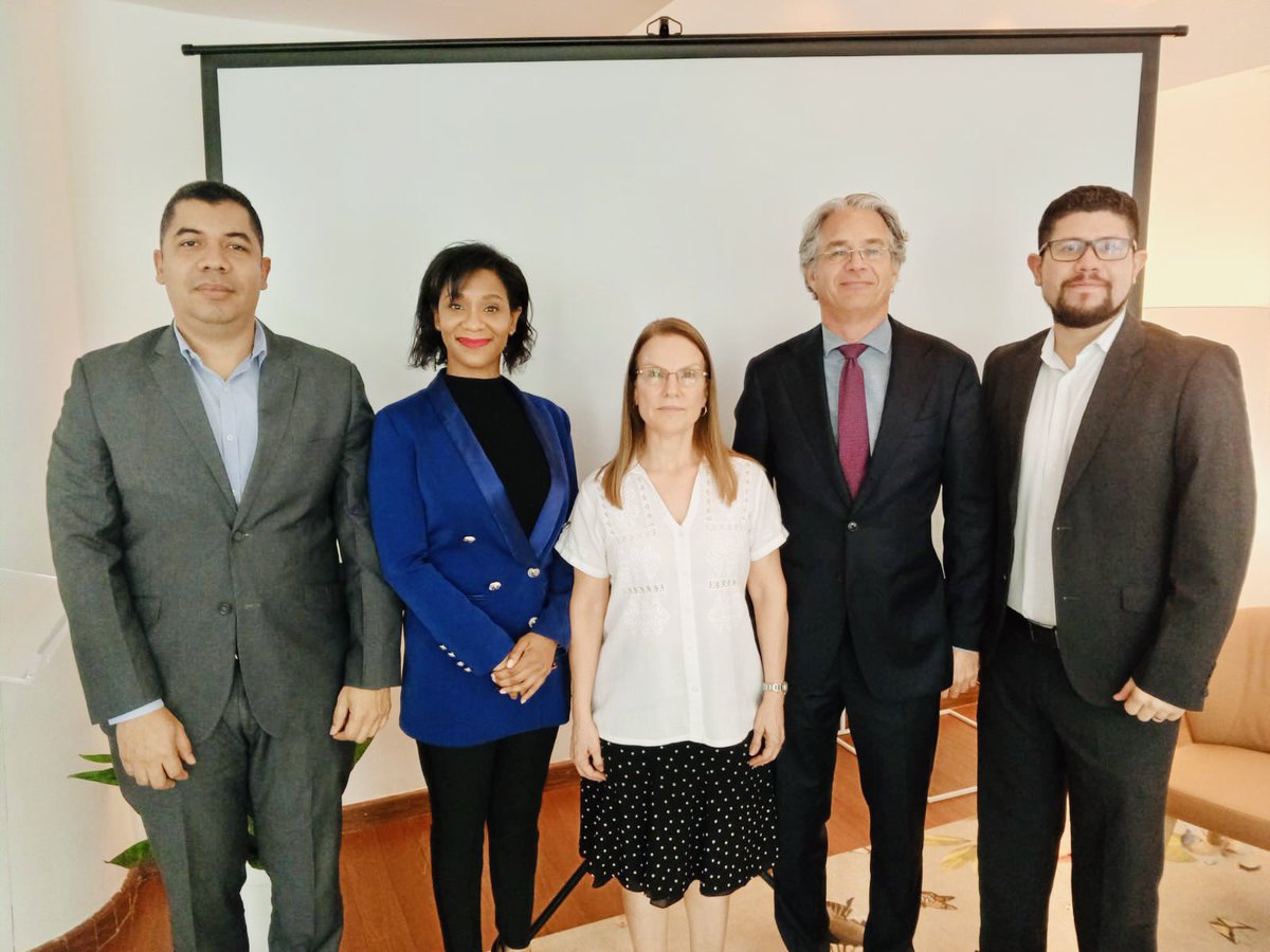 Rosilena Lindo tweet media