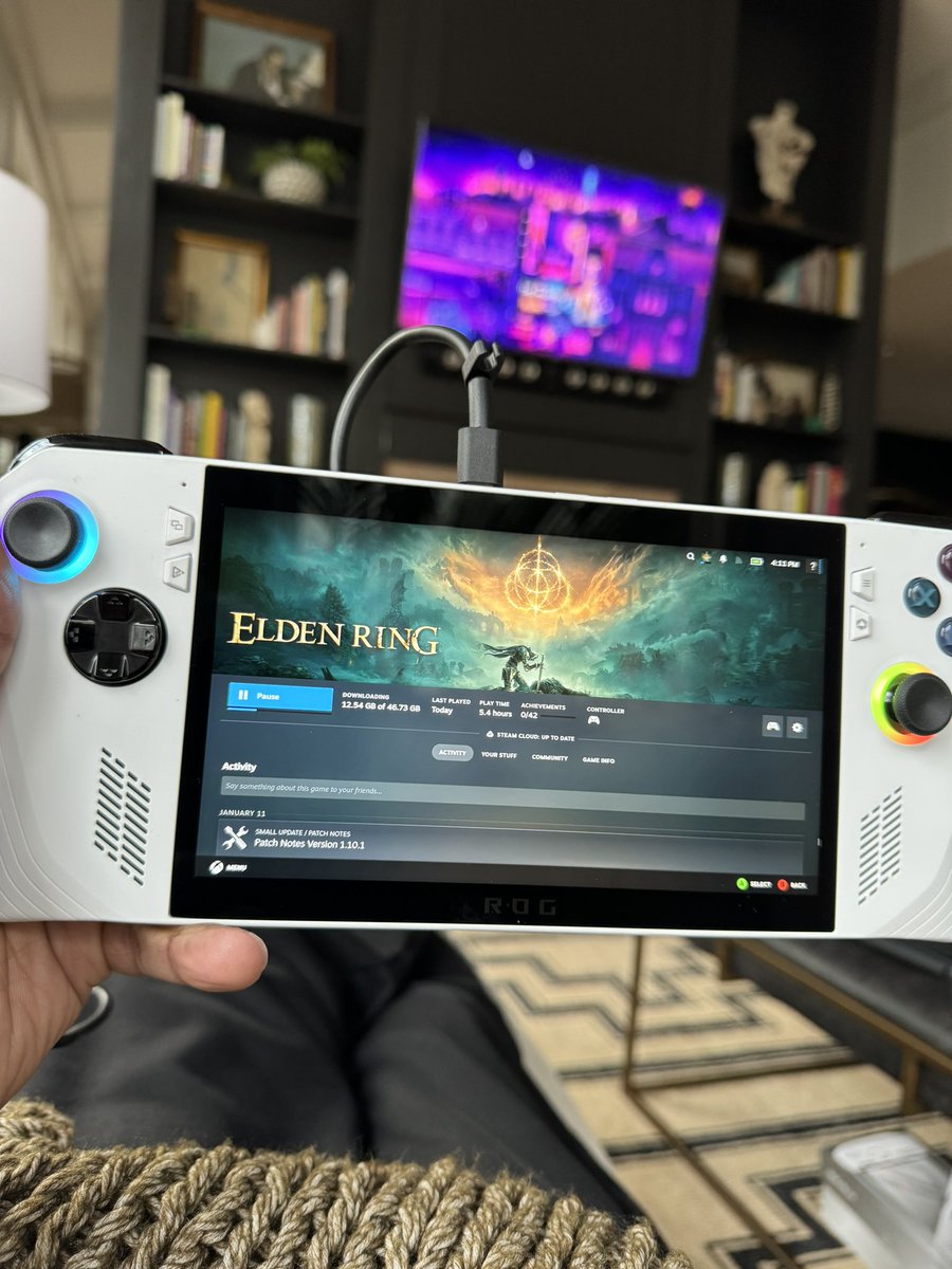 TheAgent_'s tweet image. Finally picked one up 🎮