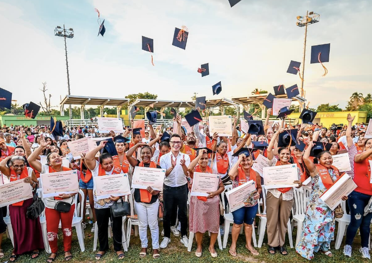 Continuidad al legado del gobierno del cambio! 💪🏾🧡