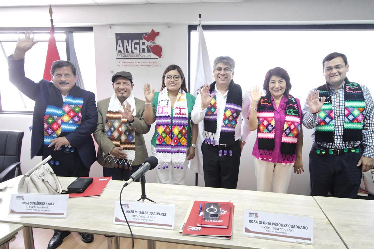El Consejo Directivo de ANGR se instaló el día de hoy bajo la presidencia del gobernador de Cusco Werner Salcedo, con la presencia de los gobernadores de Loreto, Lambayeque, Huancavelica y las gobernadoras de Lima y Moquegua. Aprobaron su plan estratégico 2024.