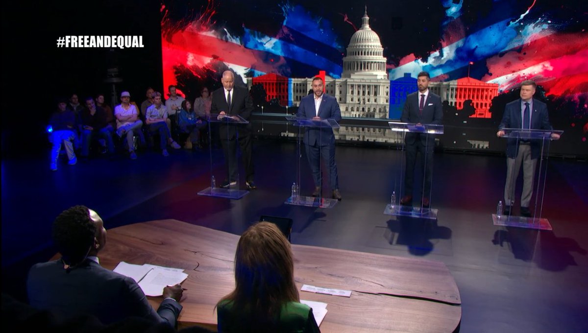 FreeandEqual's tweet photo. Join hundreds of others NOW watching the #DemocraticDebates live in NYC! 🎥
Watch Here: https://t.co/uNEcsRsIqq
#PresidentialDebates #PresidentialElections #FreeAndEqual #DemDebates #UnitedWeStand https://t.co/NO0A7SsHdP