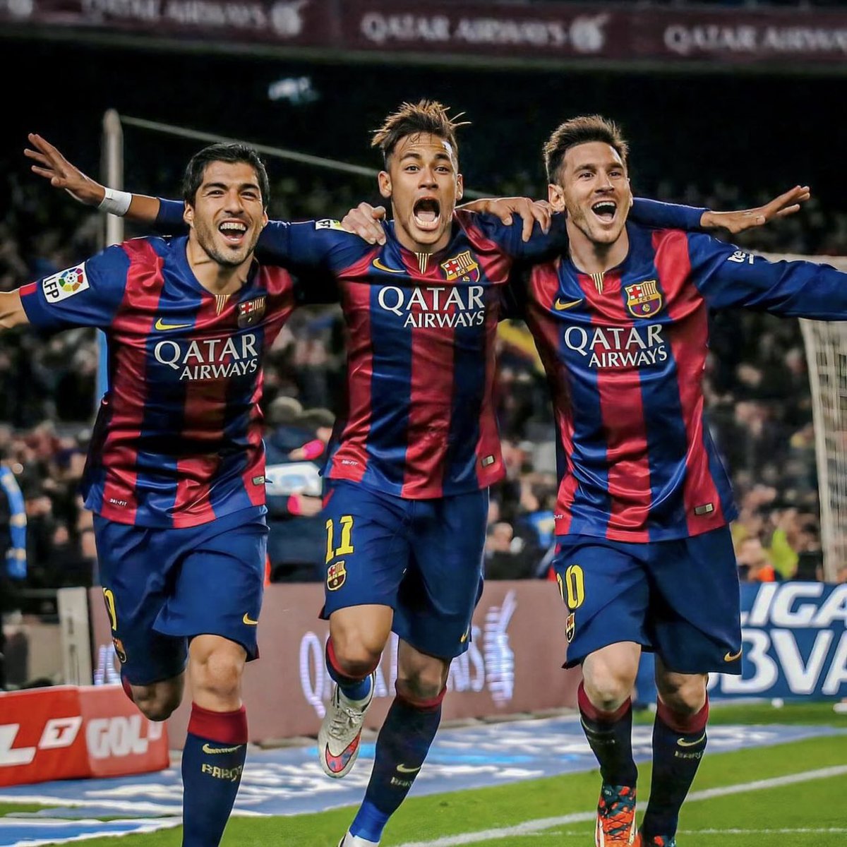 São 9 anos dessa foto. O dia em que o Barça venceu o Atleti por 3x1 com gol de Messi, Suarez e Neymar. Quem viu, viu!