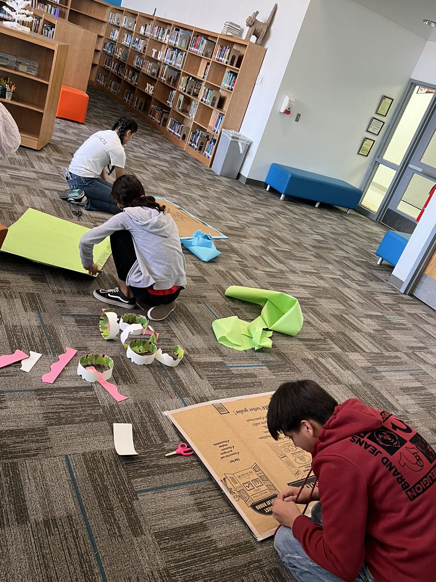 ellizgarcia10's tweet photo. Tornilllo High School and Jr High Education &amp; Training students working on their instructional boards. Can't wait for the final results! #TISDProud #TISD_EduProgram https://t.co/Zd8iyAx9fS