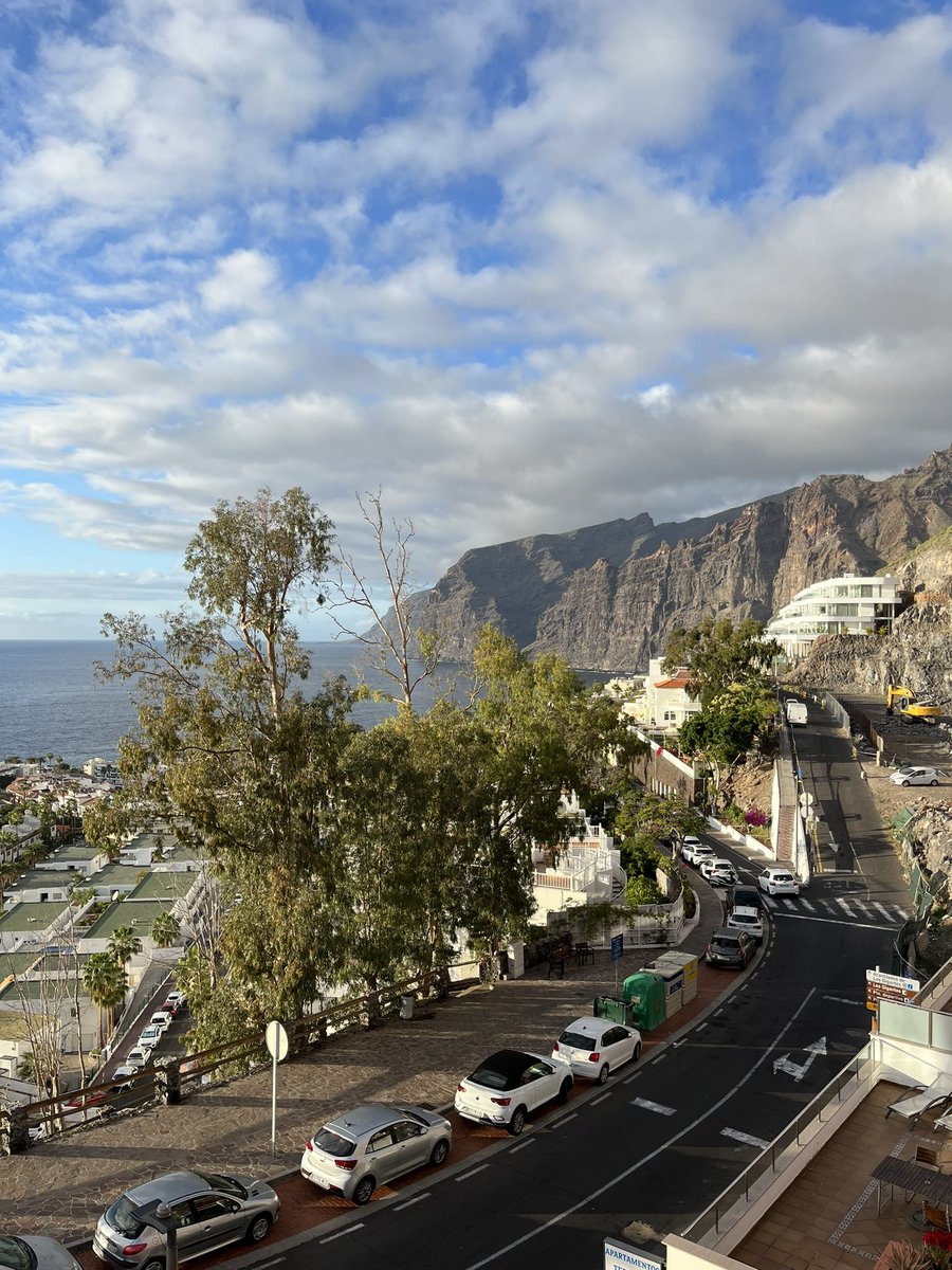 Flew into a rather gloomy looking Tenerife North. Thankfully it cleared up as we drove south.