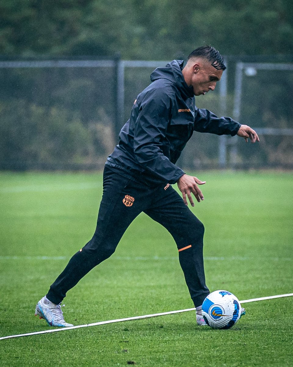 BarcelonaSC's tweet photo. 🇺🇾 🔛 🇦🇷

#PretemporadaBSC2024 https://t.co/zadC0zqSgQ