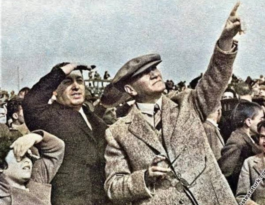 İstikbal, Göklerdedir!

-Mustafa Kemal Atatürk 🇹🇷