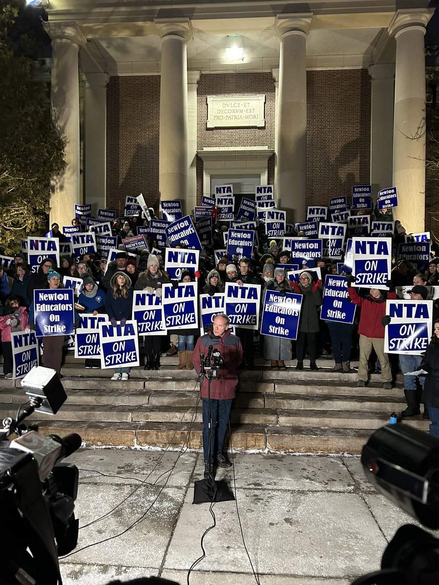 Newton Teachers vote to go on strike. President of the NTA says: “98% of members voted to go on strike” @NBC10Boston #Newton