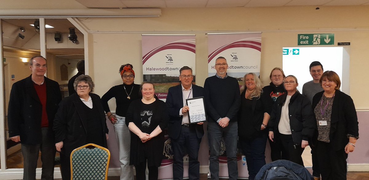 The council was delighted to take receipt of the NALC Quality Award at the Town Council Meeting of 19 Jan 2024. Members are proud that Halewood has regained its quality status! @LancashireAlc @NALC