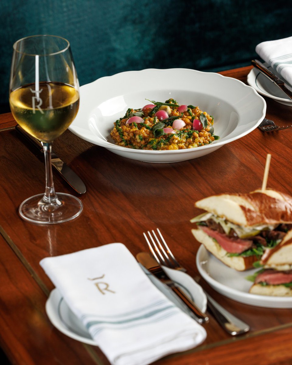 Winterlicious is back at REIGN Restaurant! Gather your peers in the city's dining room to indulge in our Winterlicious menu, featuring our vibrant Wheat Berry Risotto. From January 26th until February 8th - to view the menu visit bit.ly/3wgOZQw