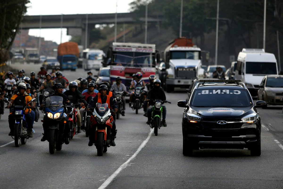 MPPRIJP (@mijpvzla) on Twitter photo #AHORA || Pdte. <a href="/NicolasMaduro/">Nicolás Maduro</a>: "El Plan cívico – militar – policial 'Furia Bolivariana' se activará en cada rincón de Venezuela con el objetivo de estar listo para enfrentar cualquier acción que atente contra la paz de la República"
#VenezuelaFuerzaEconómica #AHORA || Pdte. <a href="/NicolasMaduro/">Nicolás Maduro</a>: "El Plan cívico – militar – policial 'Furia Bolivariana' se activará en cada rincón de Venezuela con el objetivo de estar listo para enfrentar cualquier acción que atente contra la paz de la República"
#VenezuelaFuerzaEconómica