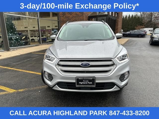 AcuraHighlandPk's tweet image. 🌟 Elevate Your Drive with the pre-owned 2019 Ford Escape SEL at Acura Highland Park! 🚗💨

Your next adventure begins here! 

#FordEscapeSEL #AcuraHighlandPark #VersatileDriving #LuxuryCars 📸💫