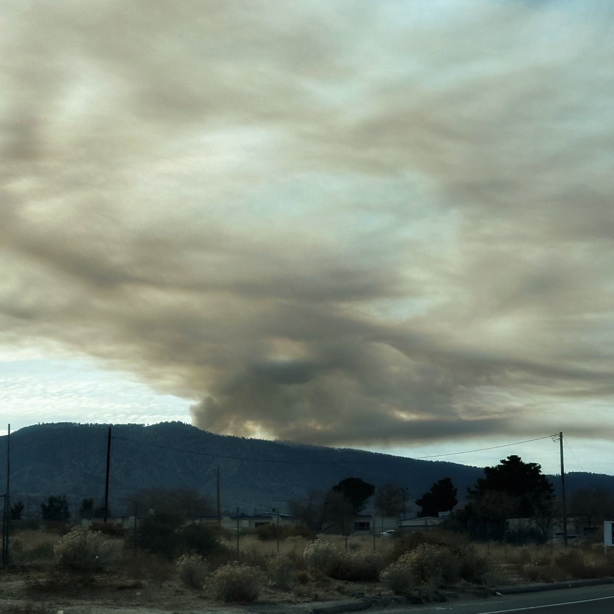 SupervisorCook's tweet photo. @Angeles_NF is continuing prescribed fires at Big Pine and Pine Flats. Smoke is visible in #Wrightwood, #Phelan, #PinonHills and throughout the High Desert. https://t.co/bXc6Yq5gFy