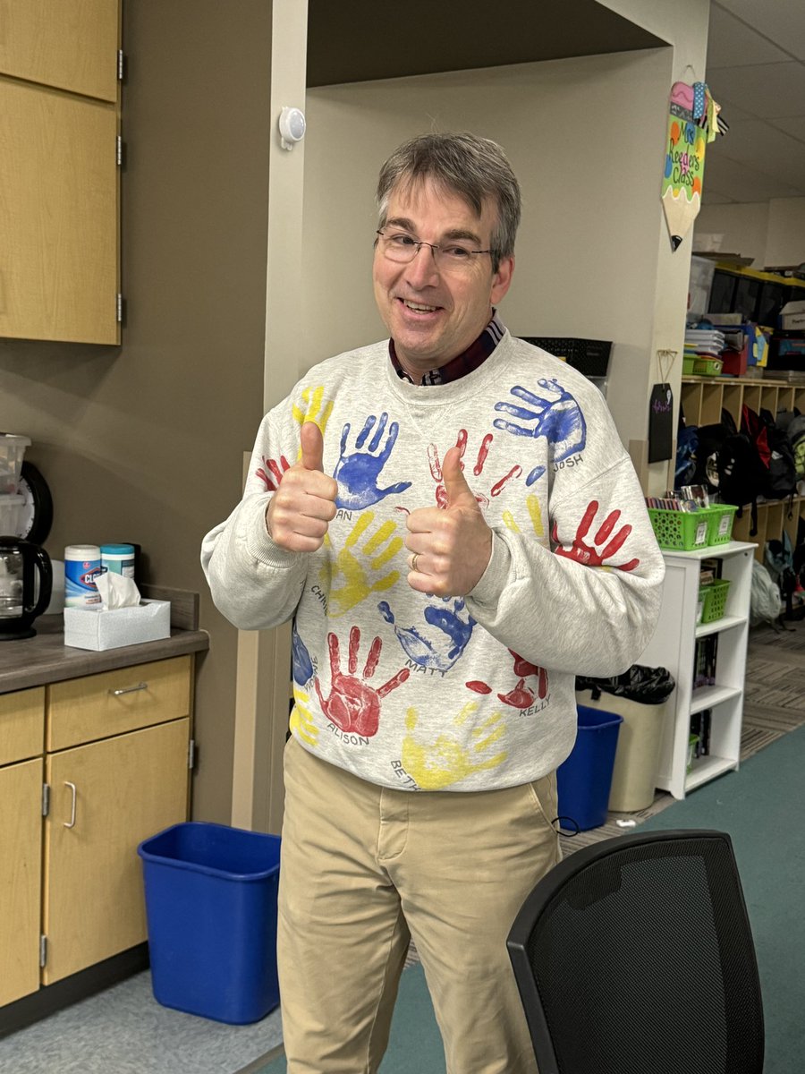 Staci Lewis (@stacilewis14) on Twitter photo Yes Forest Hills Community!! The infamous Snow day sweatshirt is on!!! Mr. Farmer is 92% accurate with his snow day predictions! <a href="/ayerelementary/">Ayer Elementary</a> <a href="/AndersonRaptors/">Anderson High School</a> Yes Forest Hills Community!! The infamous Snow day sweatshirt is on!!! Mr. Farmer is 92% accurate with his snow day predictions! <a href="/ayerelementary/">Ayer Elementary</a> <a href="/AndersonRaptors/">Anderson High School</a>