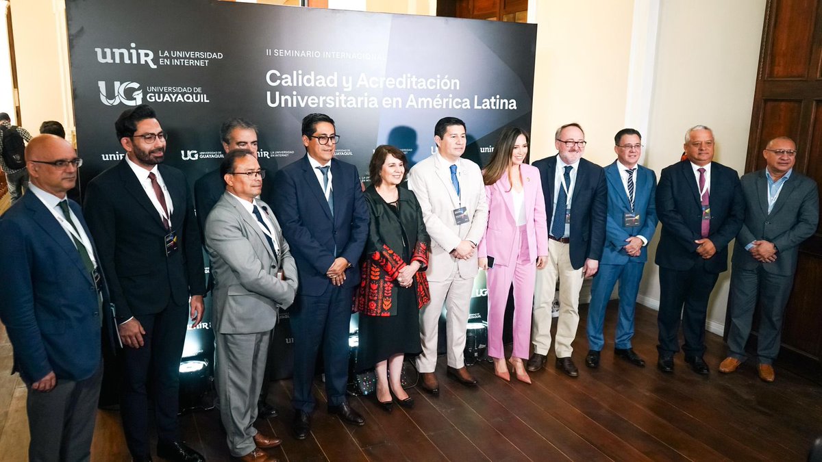 EduSuperiorEc's tweet photo. @UNIR_Ecuador Al inaugurar el seminario reiteró que para fortalecer la calidad educativa es necesario aprender de las nuevas realidades y estar preparados desde los ámbitos científico, social y tecnológico. Invitó a reforzar las redes de conocimiento para la generación de oportunidades. https://t.co/nNBJw44tqA