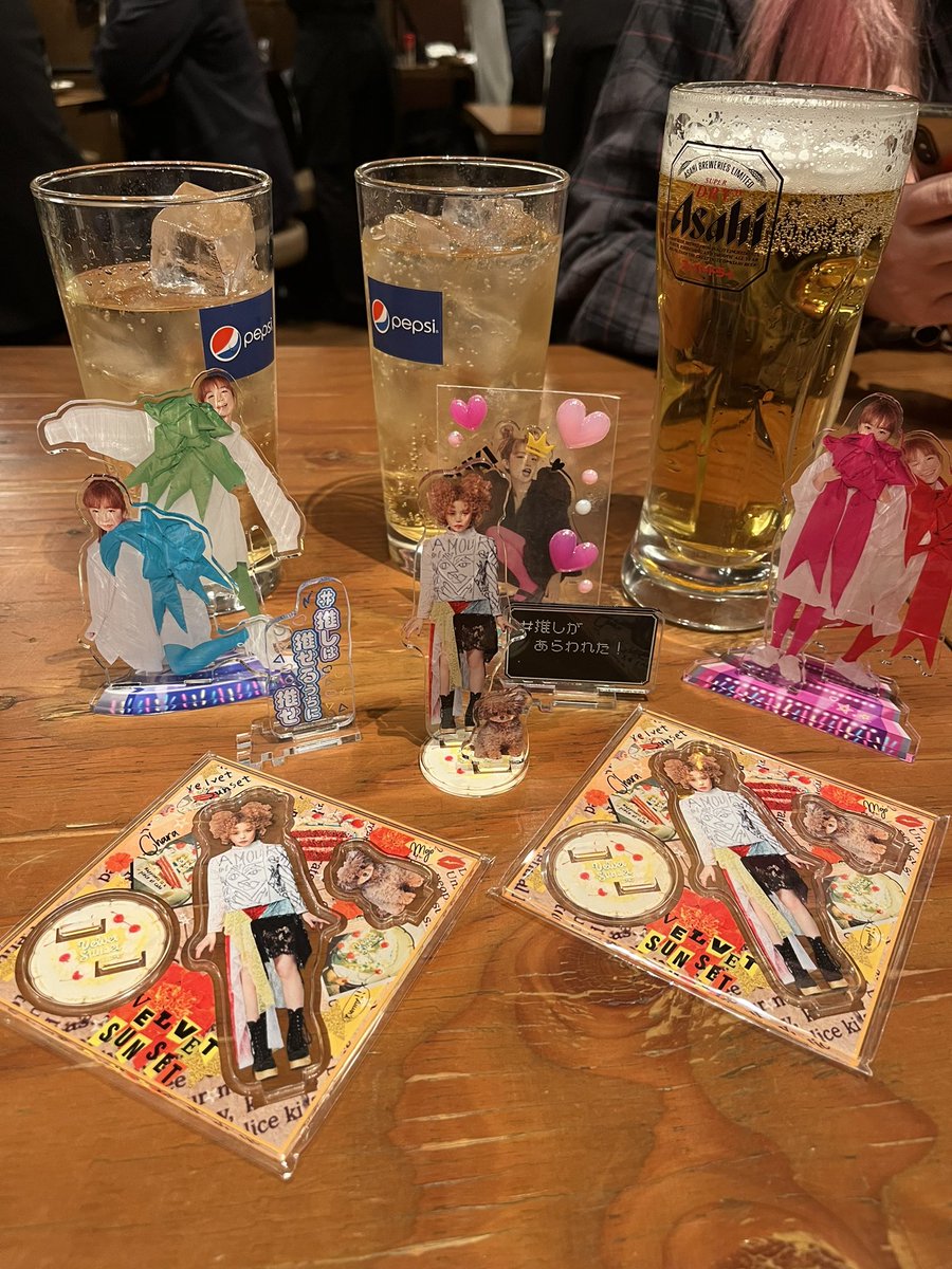 aoirotoaozora's tweet image. #Chara
#VELVETSUNSET