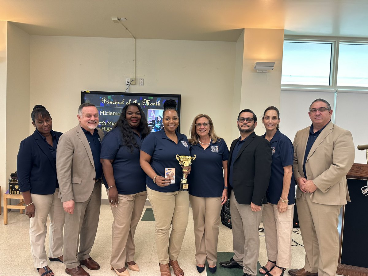 Congratulations to Ms. Stewart, principal of <a href="/NMSPIONEERS/">North Miami Senior</a> for being selected as January’s North Region Principal of the Month! Knowledgable, helpful and determined are just a few of the words used by her peers to describe why she is so worthy of this honor! <a href="/SuptDotres/">Jose L. Dotres, Ed.D.</a> <a href="/MDCPS/">Miami-Dade Schools</a>