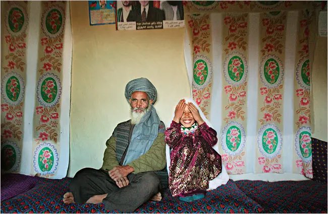 AzatAlsalim's tweet photo. 55 years old Said Mohammed married 11 years old Roshan Qasem.

 Said Mohammed is married and has 3 sons and one daughter, his daughter is the same age of his new wife!

This is their sharia!
This is the sick culture! https://t.co/fC1DZg1zsB